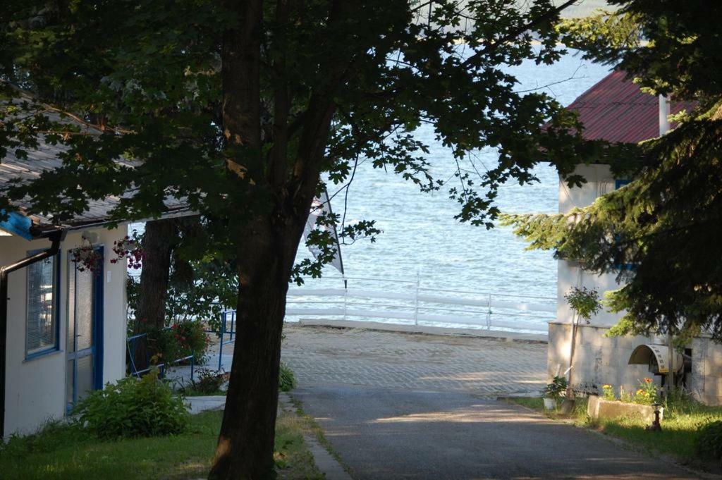 Комплекс Белите Къщи Shtarkelovo Gnezdo Εξωτερικό φωτογραφία