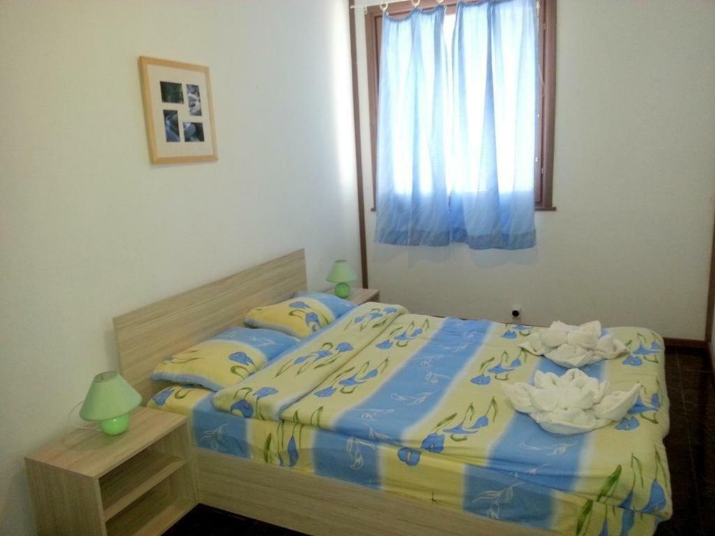 Комплекс Белите Къщи Shtarkelovo Gnezdo Εξωτερικό φωτογραφία