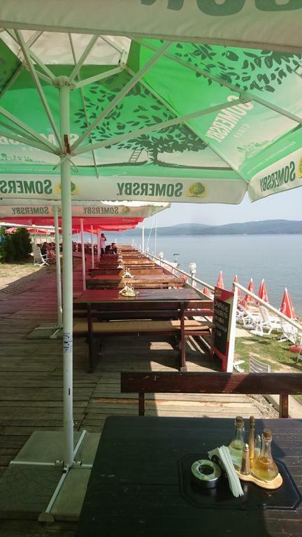 Комплекс Белите Къщи Shtarkelovo Gnezdo Εξωτερικό φωτογραφία